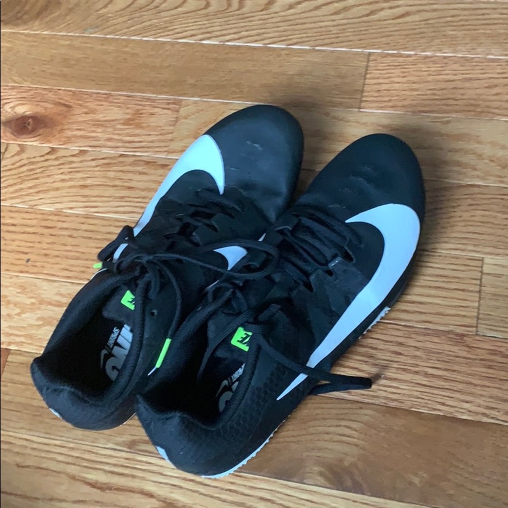 Nike spikes